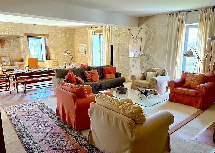 Dom wakacyjny Domaine Coeur Des Vignes Saint-Daunes